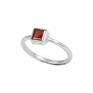 Garnet Ring